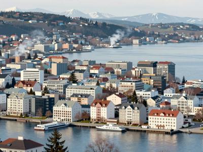 AI-generated illustration of Lake Zurich Shore (Rapperswil-Jona)