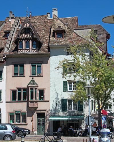 Schaffhausen Münsterplatz 4